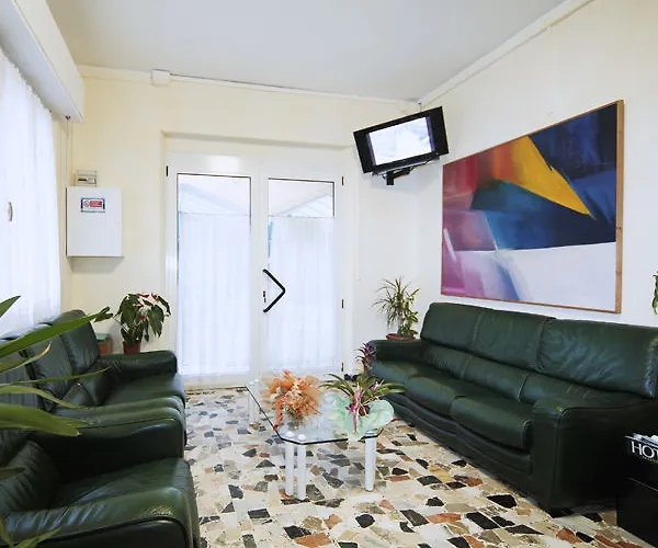 Nizza Creative Hotel 3*