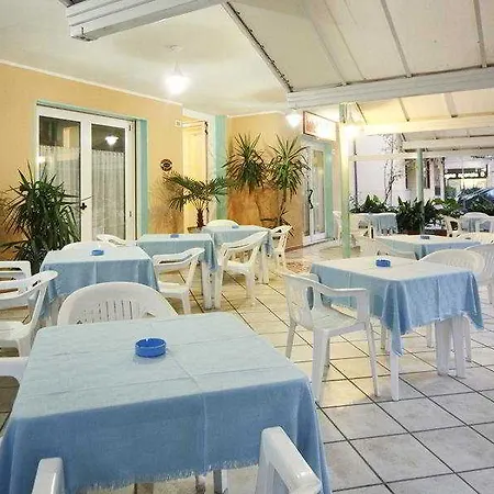Nizza Creative Hotel 3*